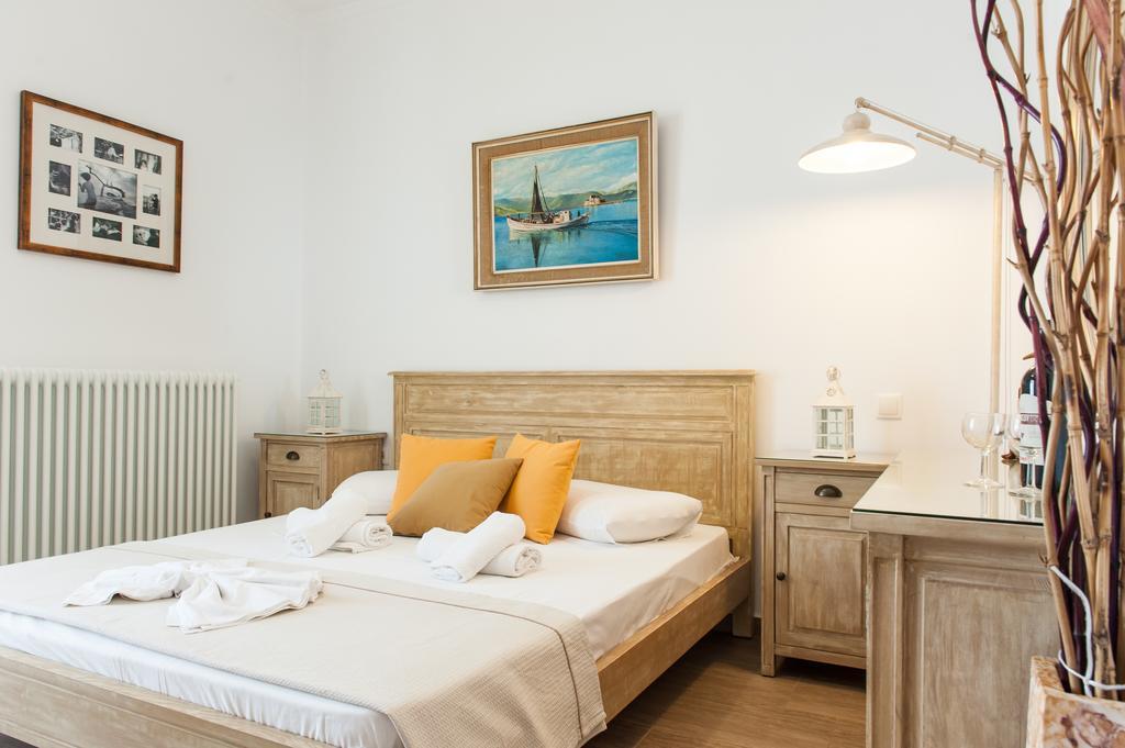 Panos Apartment Naousa Eksteriør bilde